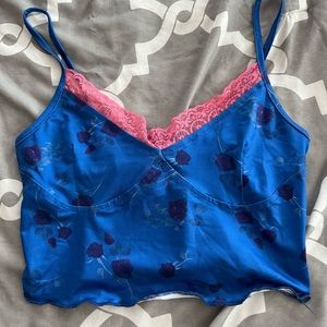 “y2k” detailed rose cami crop top